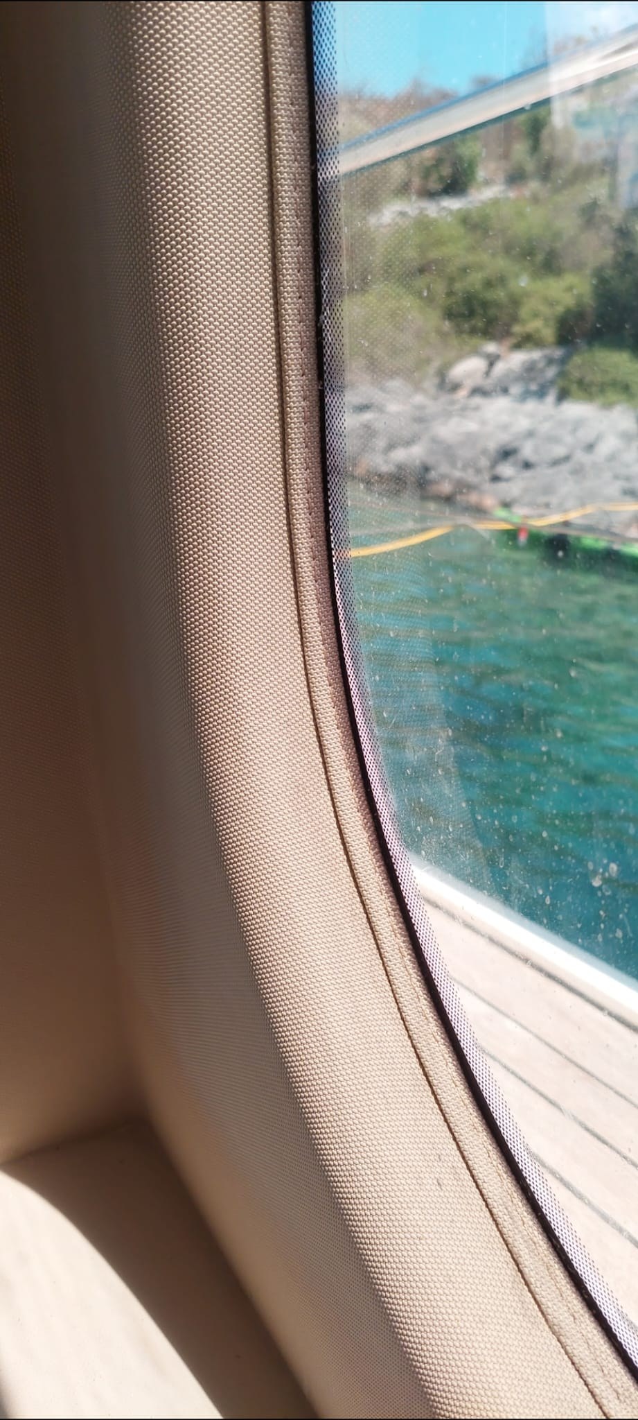 Lumboz cam çevresi kaplama ve dikiş detayı
